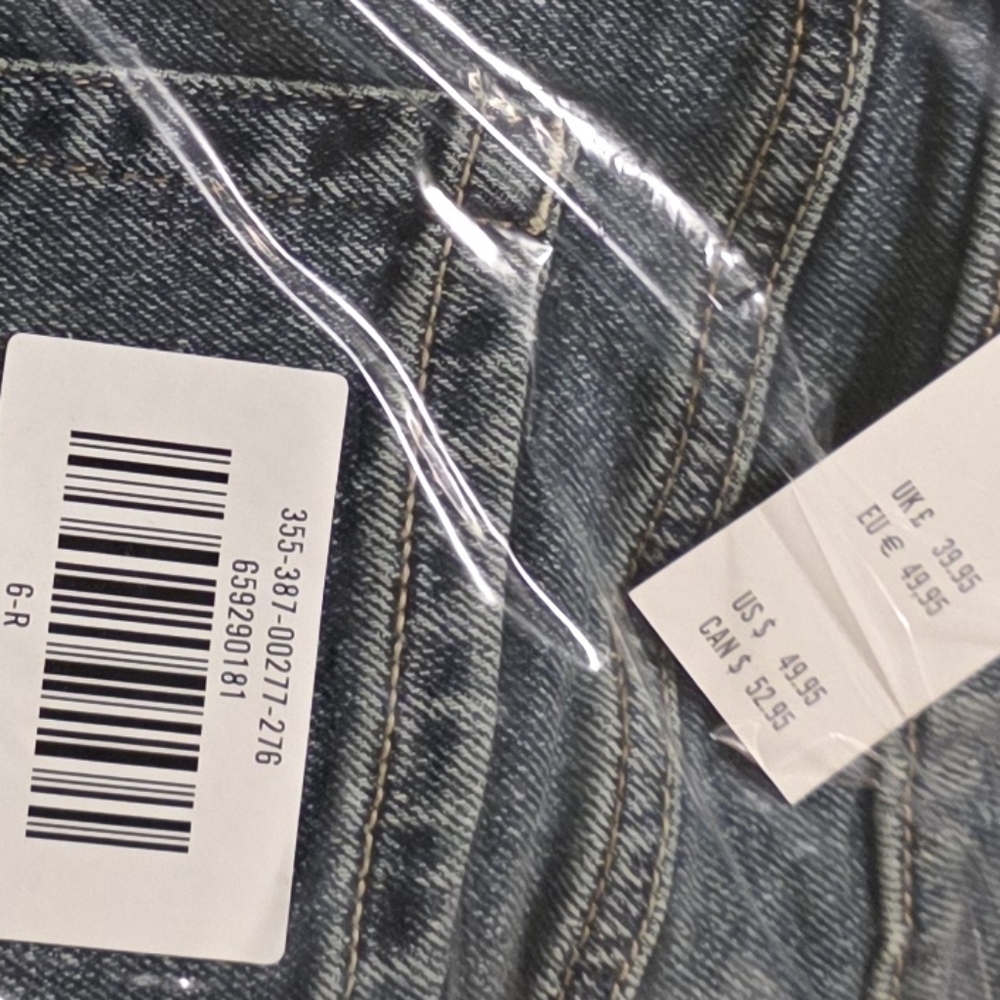 Hollister Women's Straight Leg Jeans - Dark Blue - Picture 5 of 5